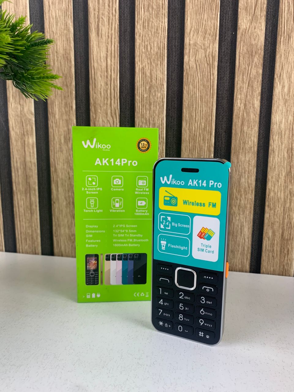 Téléphone Portable Wikoo AK14 Pro Triple SIM – هاتف نقال تنزوت