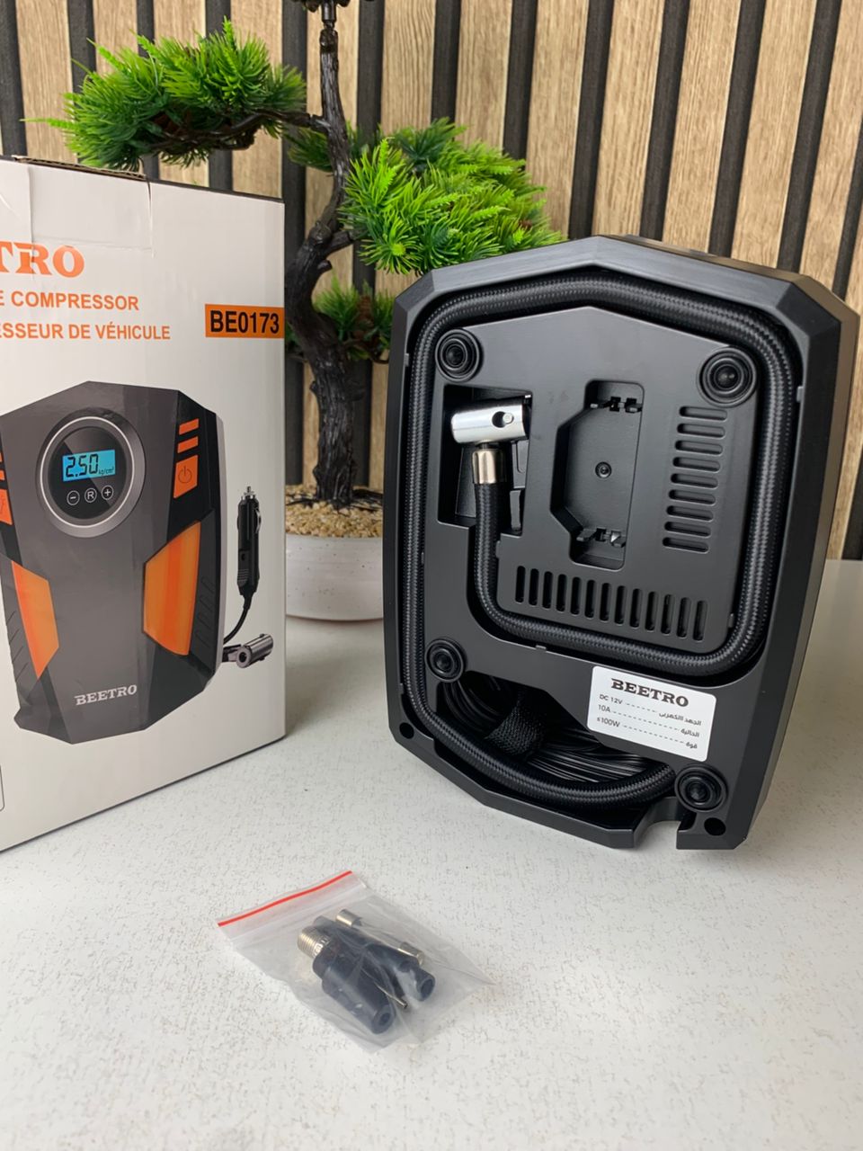 Compresseur-d-Air-Num-rique-pour-Voiture-et-Moto-150Psi-BE0173-جهاز-ضغط-العجلات-محمول.png
