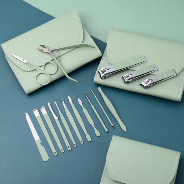 Kit coupe-ongles professionnel 16en1 en acier inoxydable – طقم العناية بالأظافر تنزوت