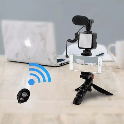 Kit d’enregistrement vidéo pour smartphone et appareil photo avec microphone à LED intégré – طقم تصورير إحترافي مع ميكروفون وإضاءة مدمجة تنزوت