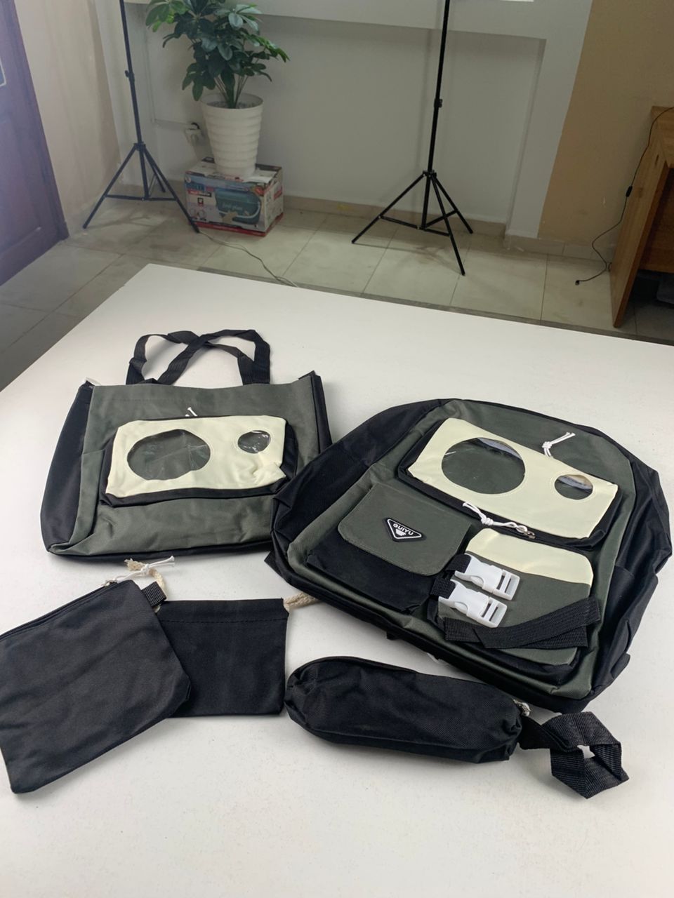 Ensemble de sacs d’école Kawai pour adolescents 5Pcs Guiyu V2 Noir et Gris– محفظة 5 قطع كاواي أسود ورمادي تنزوت