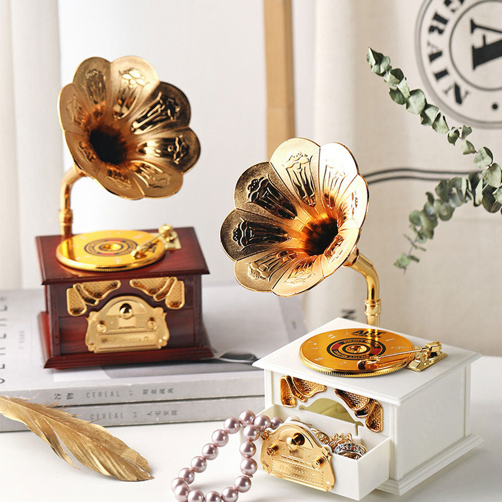 Phonographe trompette dorée et boîte à Bijoux Décorative – صندوق موسيقي تنزوت