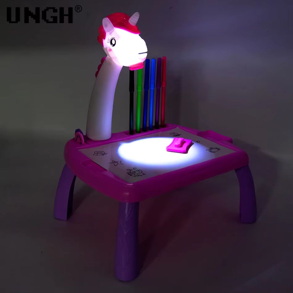 Jouet-Projecteur-de-Dessin-Aolieh-Table-de-Dessin-ducative-pour-Enfants-avec-Projecteur-LED-et-Accessoires-لعبة-جهاز-عرض-الرسم-للأطفال.png