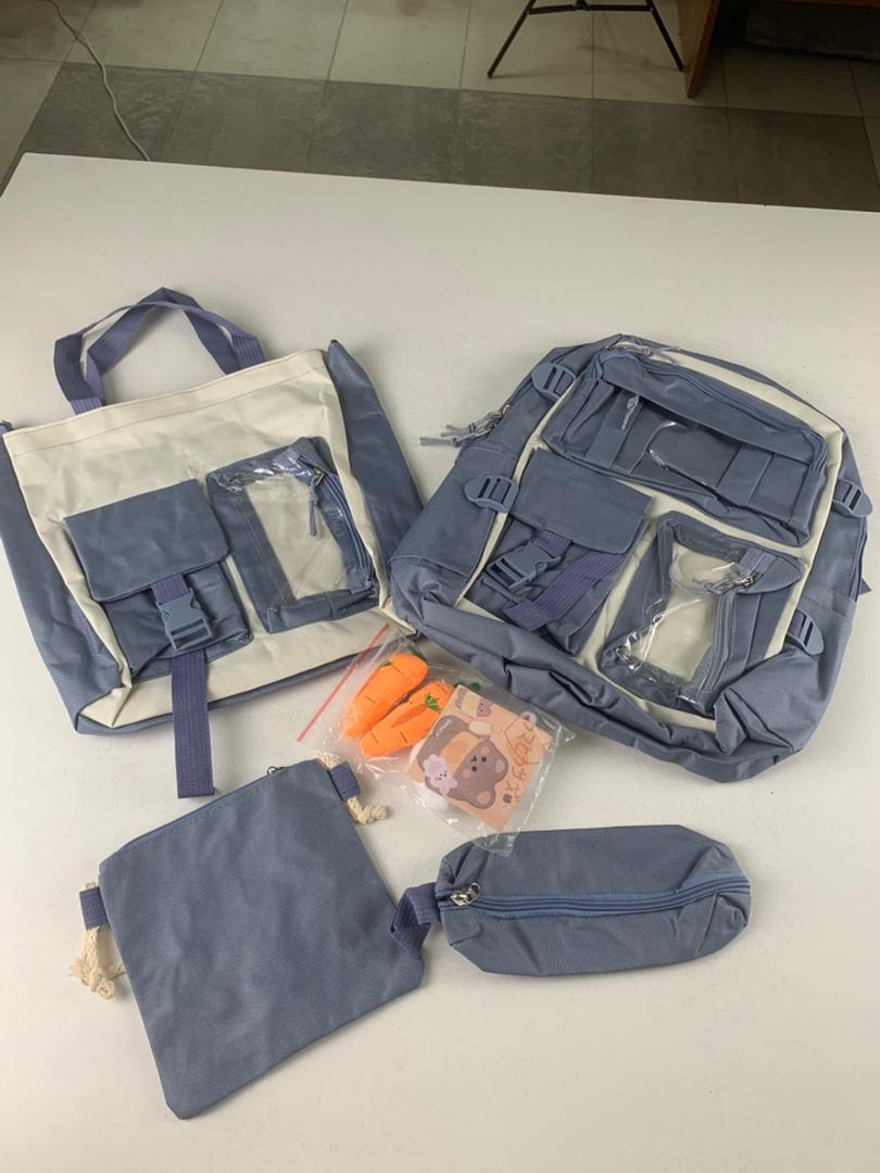 Ensemble-de-sacs-d-cole-Kawai-pour-adolescents-4Pcs-Avec-Accessoires-Bleu-محفظة-4-قطع-كاواي-مع-أكسسوارات-أزرق.png