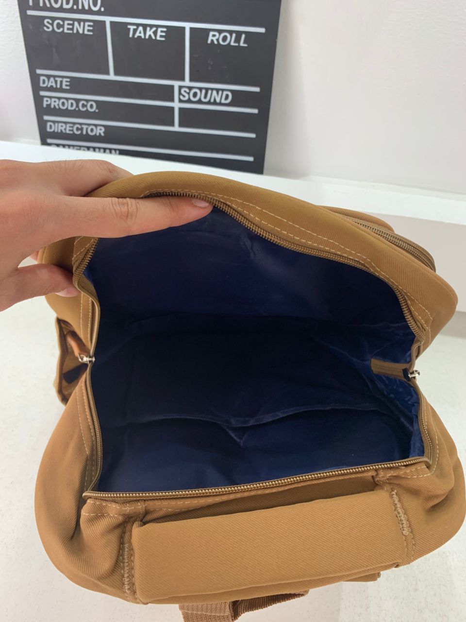 Sac à Dos Enfant Ludique avec Plusieurs Compartiment et un Peluche LM-5122 Marron – حقيبة ظهر للأطفال بني تنزوت