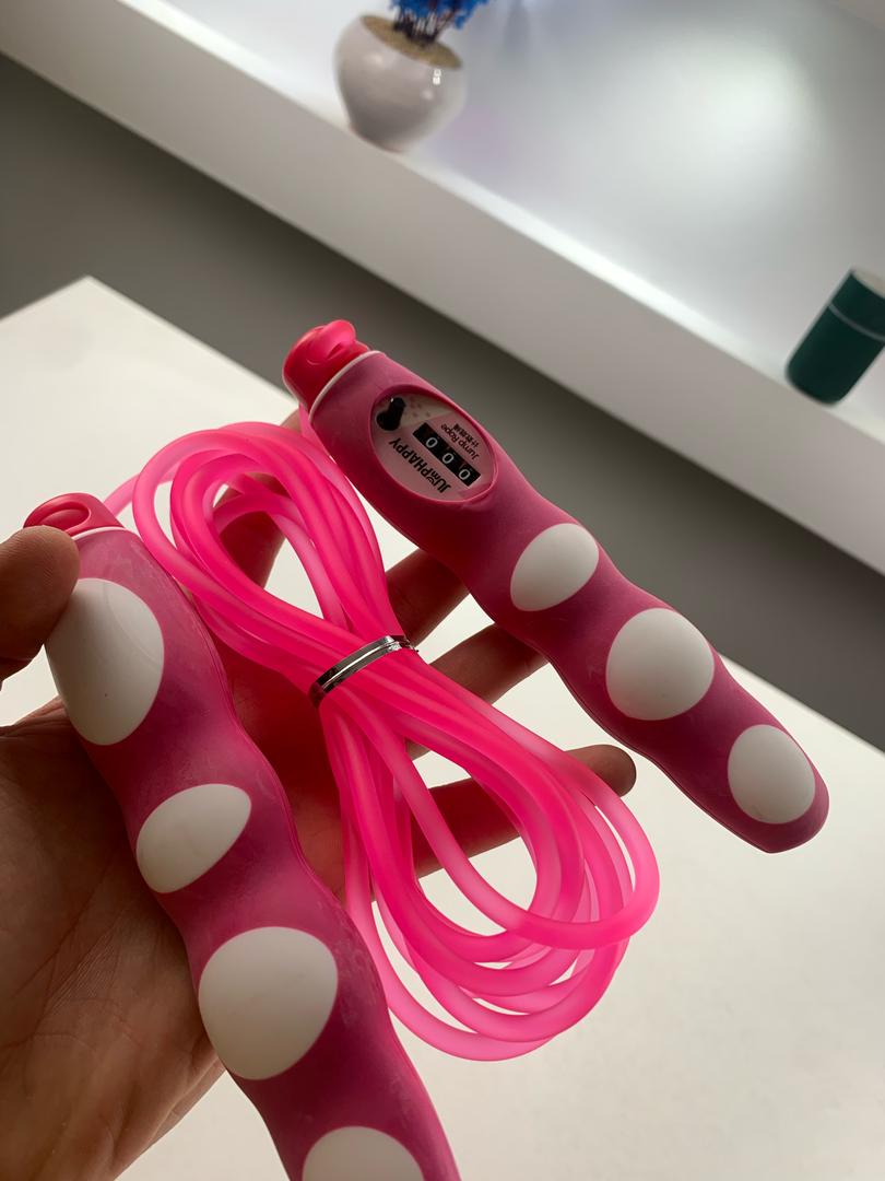 Corde-Sauter-avec-Compteur-Poign-e-Antid-rapante-en-PVC.png