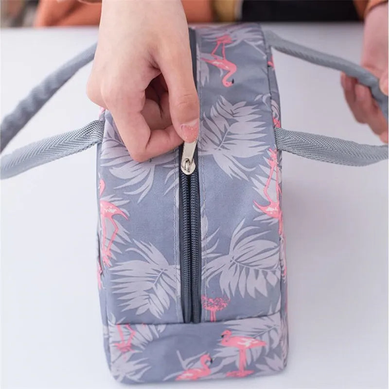 Sac-lunch-en-toile-isotherme-portable-tanche.png