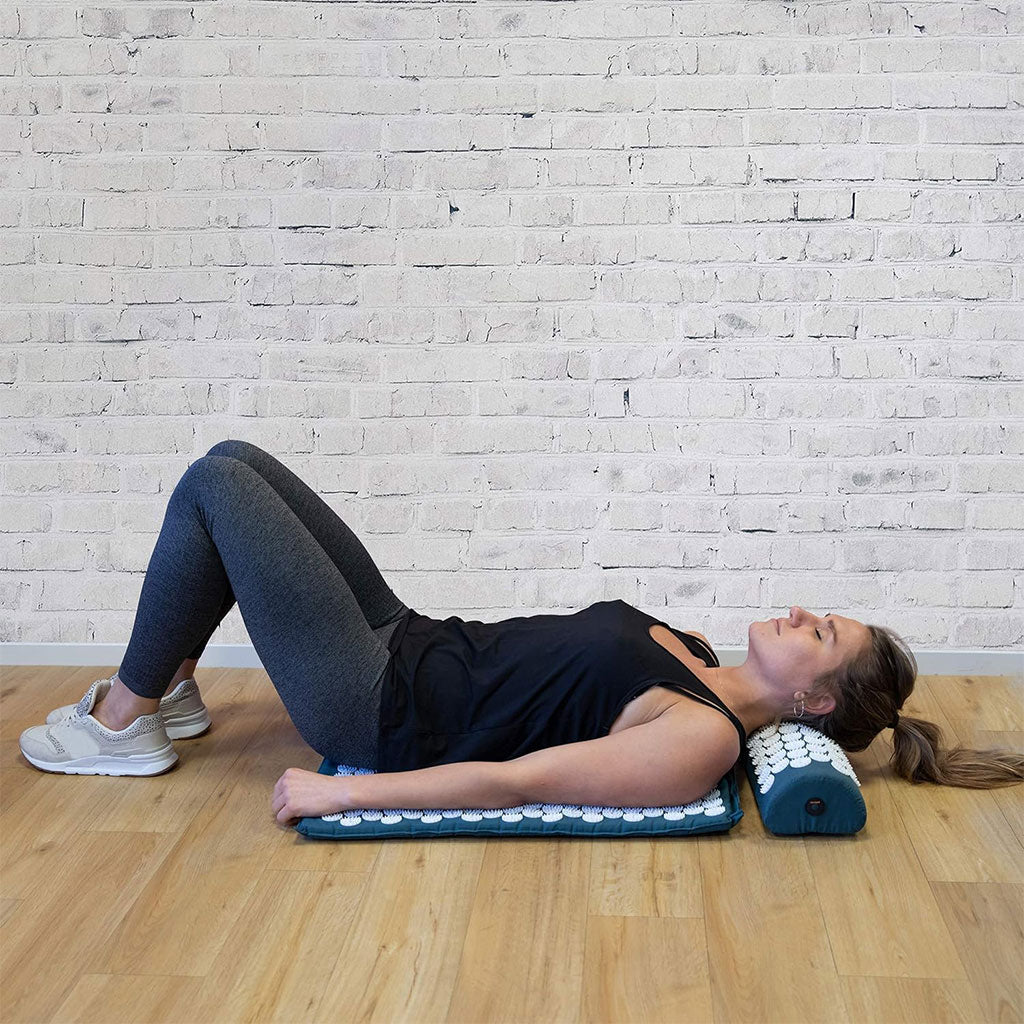 Coussin et Tapis Massage en Polymère d’acupression avec Sac de Rangement – بساط تدليك مع وسادة وحقيبة متنقلة تنزوت