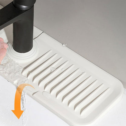 Tapis-de-drainage-pour-vier-de-cuisine-et-salle-de-bain.png