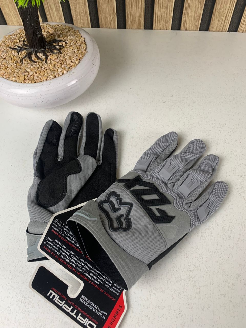 Gants-Fox-Racing-pour-motocross-tactiles-قفازات-فوكس-ريسينغ-للدراجات-النارية.png
