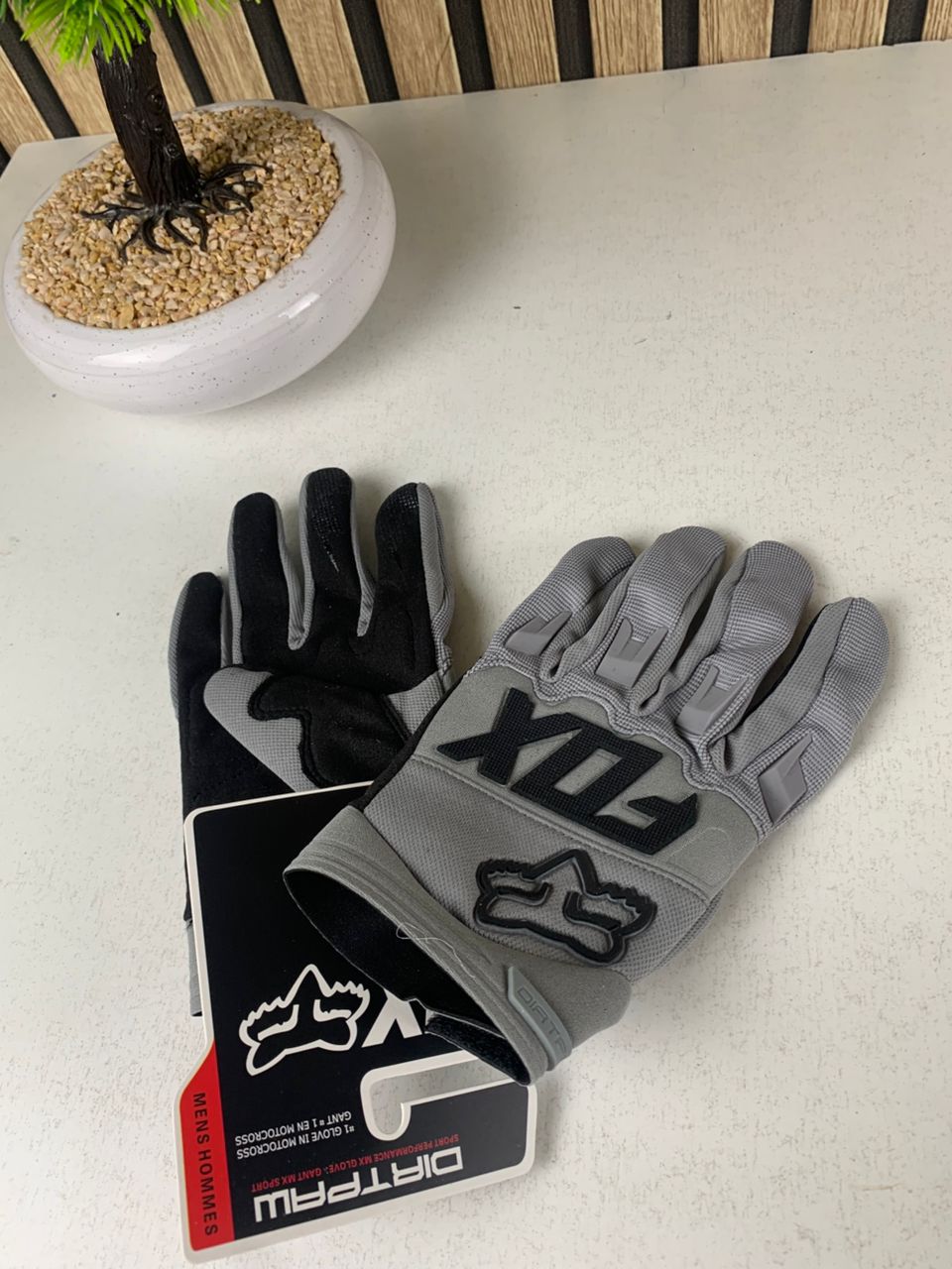 Gants-Fox-Racing-pour-motocross-tactiles-قفازات-فوكس-ريسينغ-للدراجات-النارية.png