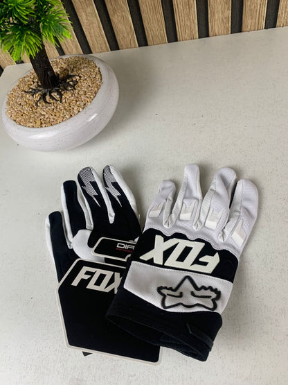 Gants-Fox-Racing-pour-motocross-tactiles-قفازات-فوكس-ريسينغ-للدراجات-النارية.png