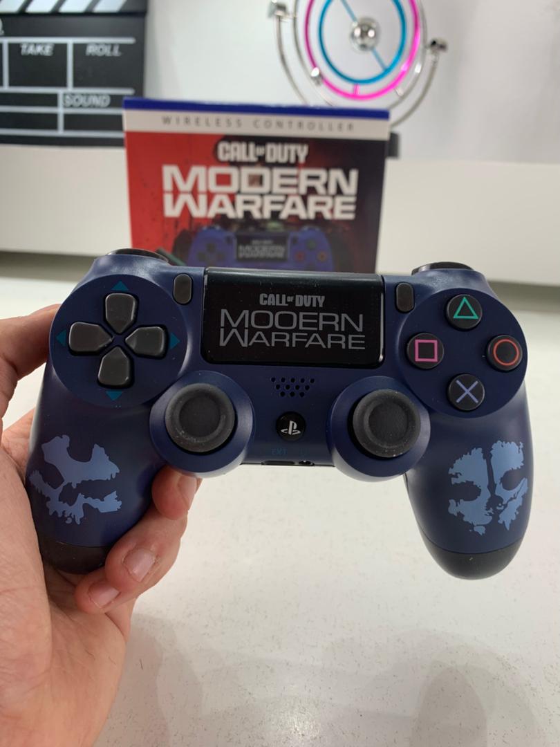 SONY DualShock Manette PS4 Sans Fil, Batterie Rechargeable (High Copy) – Edition Moderne Warfare تنزوت