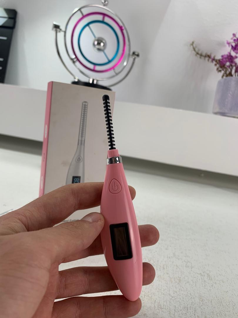 Recourbe Cils Chauffant à 3 Niveaux de Température Réglables – جهاز تكثيف الرموش تنزوت