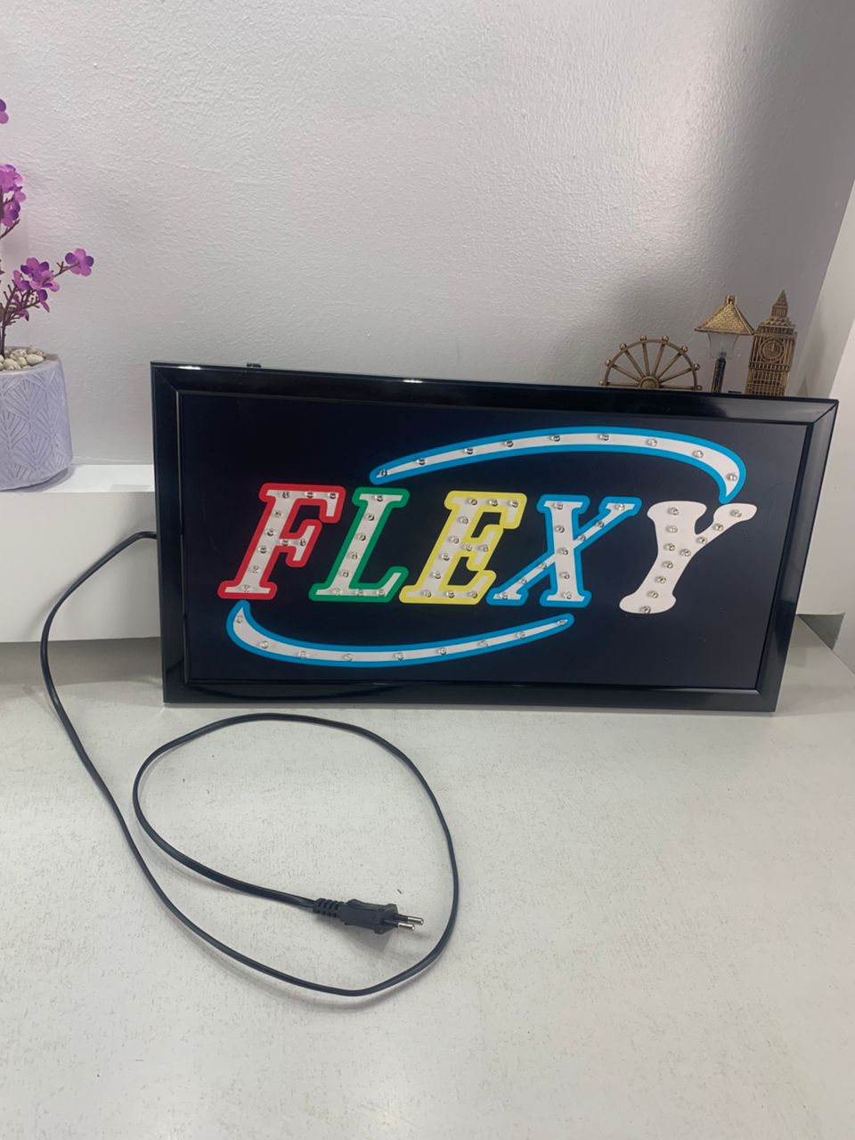Plaque de Signalisation LED Multicolore Flexy – لوحة إشهارية ضوئية تنزوت