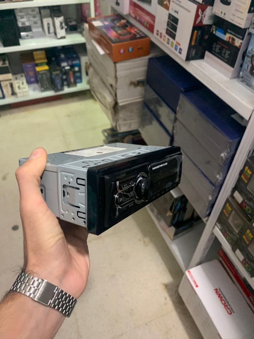Poste-Radio-Bluetooth-MultiMedia-Avec-Sortie-USB-MicroSD-Aux.png