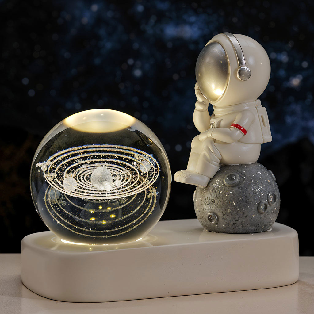 Veilleuse-3D-en-Forme-de-Boule-de-Cristal-pour-Astronaute.png