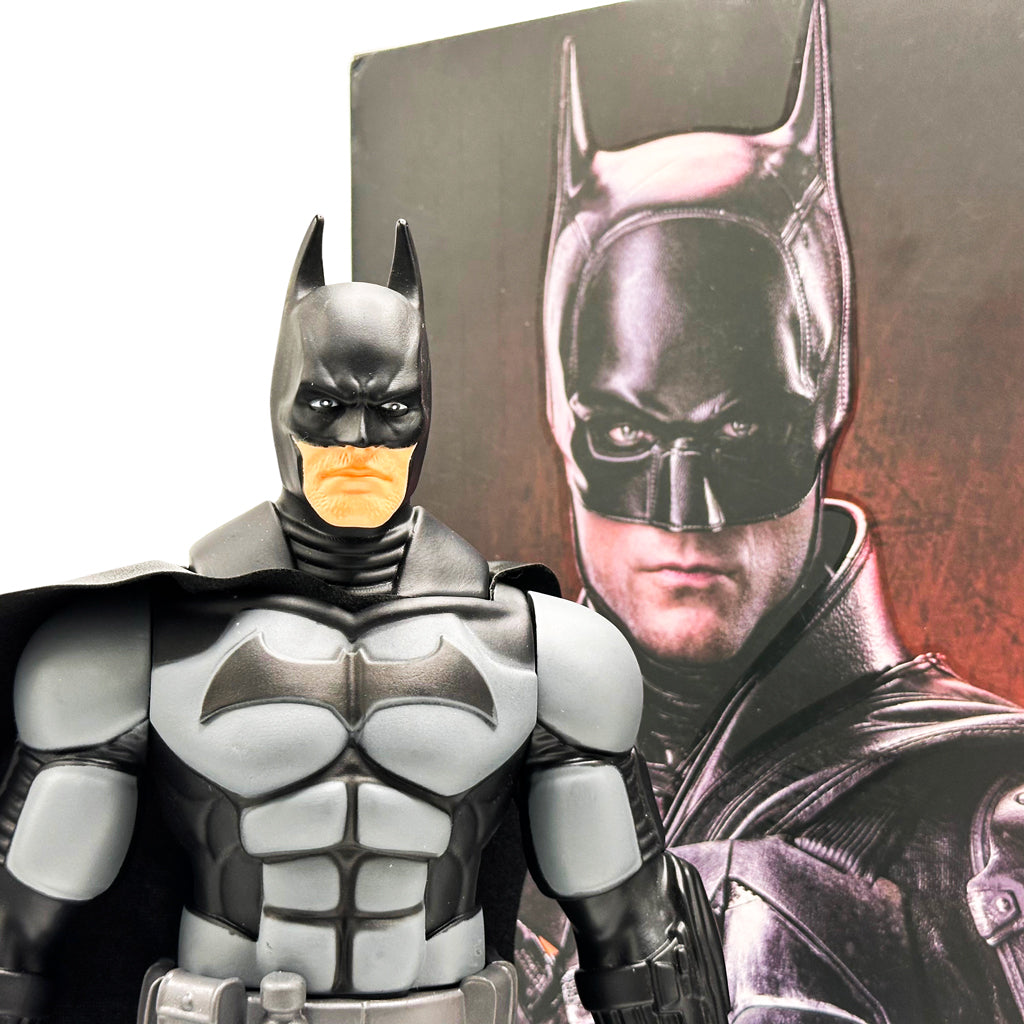 Figurine-G-ante-Batman-30-cm-en-PVC-Le-Chevalier-Noir-Collectionner.png