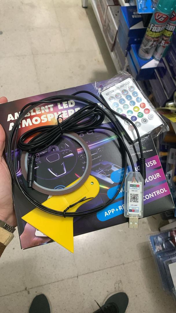 Bande lumineuse LED en néon RGB pour intérieur de voiture, éclairage suivi son d'ambiance Avec app et télécommande - تنزوت
