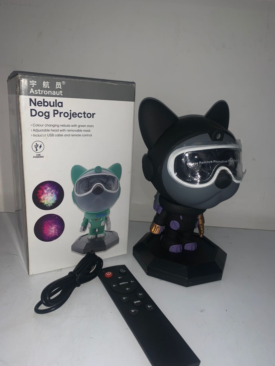Bulldog-Astronaute-Projecteur-Lampe-N-buleuses-Espace-Lumi-res.png