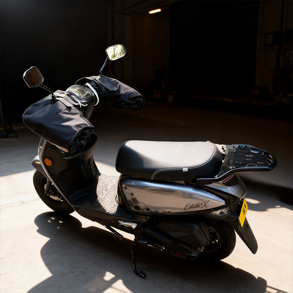 Couvre-Main-Imperm-able-pour-Guidon-Vespa-غطاء-لليدين-لسائقي-الدرجات-النارية.png