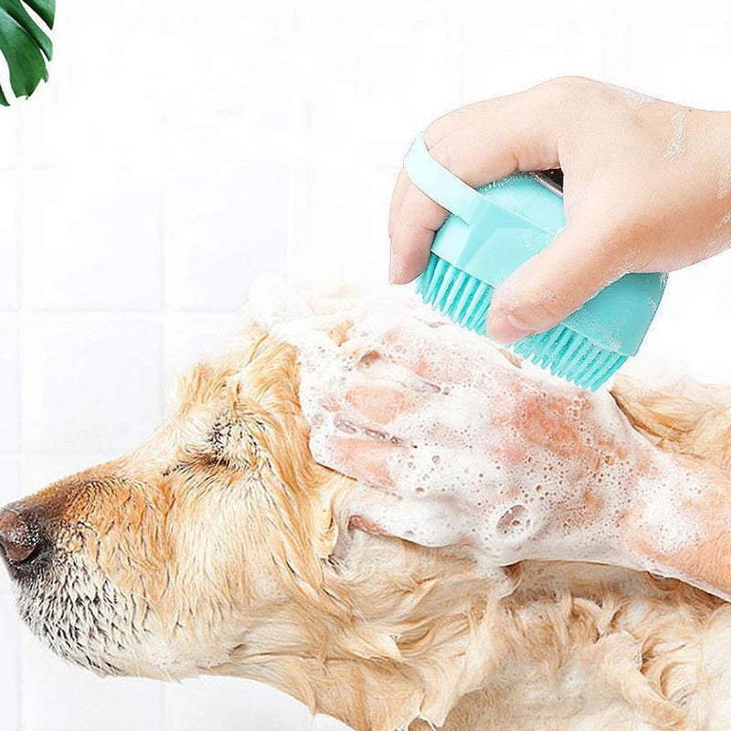 Brosse-de-Nettoyage-et-Distributeur-De-Shampoing-en-Silicone-فرشاة-الحمام-من-السيليكون.png