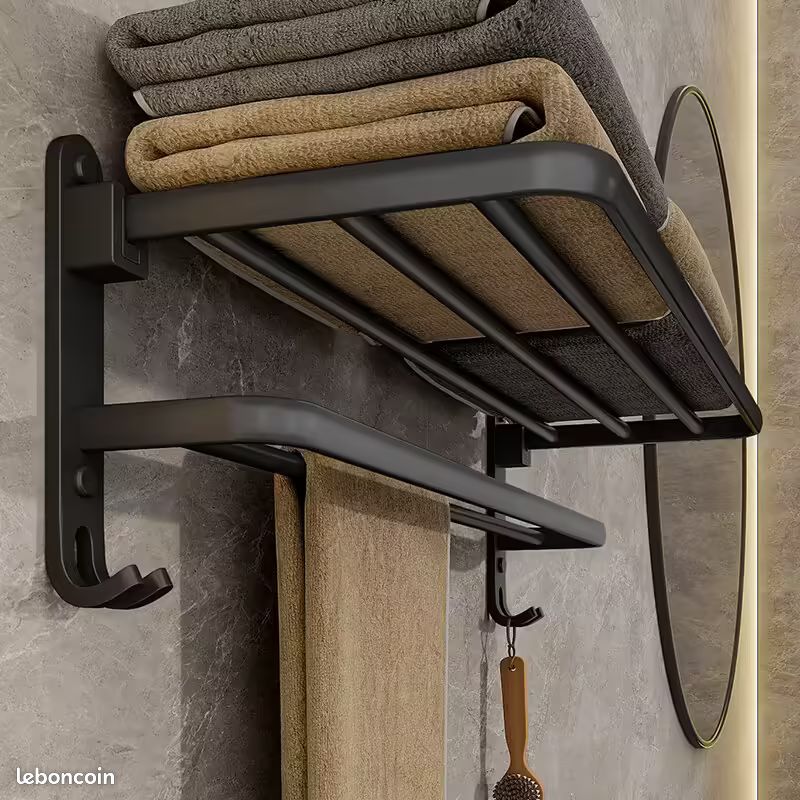 Porte-serviette-mural-pliable-en-aluminium-Noir-خفيف،-متين،-ويعطي-لمسة-عصرية-لحمامك.png