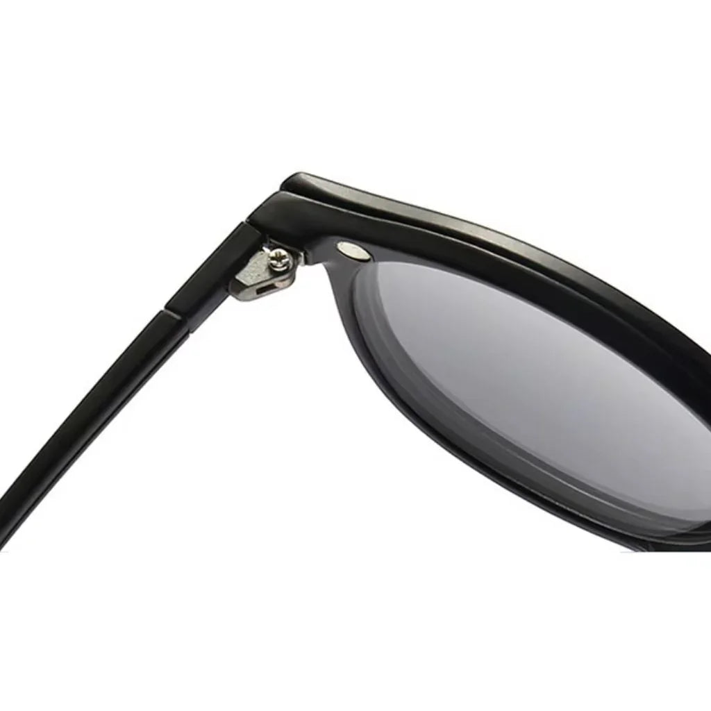 Lunette-6-En-1-2231A-Optique-Soleil-Nuit-نظارات-شمسية-مغناطيسية.png