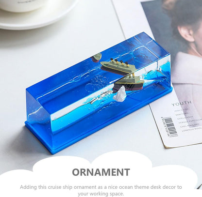 D-coration-en-forme-de-bateau-de-croisi-re-insubmersible-V2-زينة-على-شكل-سفينة-سياحية-لا-تغرق.png