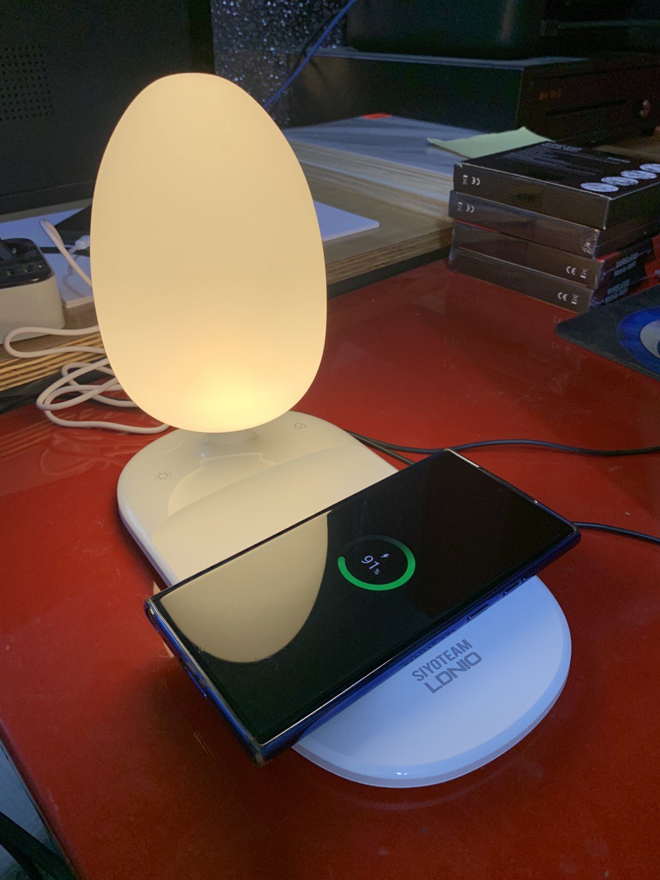 Veilleuse à luminosité réglable, chargeur de téléphone sans fil LDNIO Y3 - تنزوت