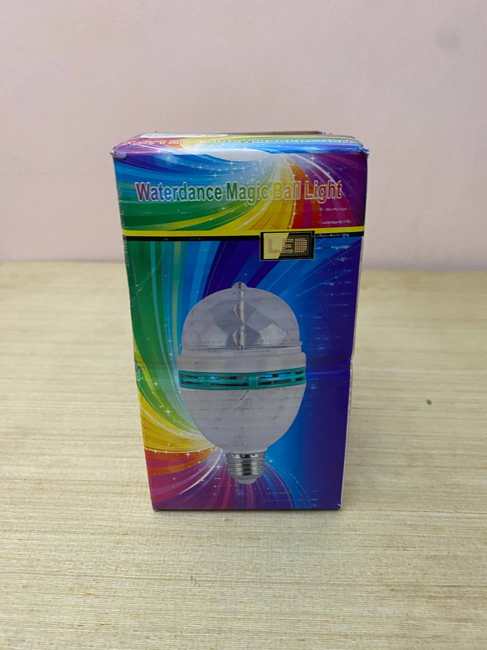 Lampe de scène rotative 360° Jeux De Lumière Multi Couleur Led Pour Fête - تنزوت