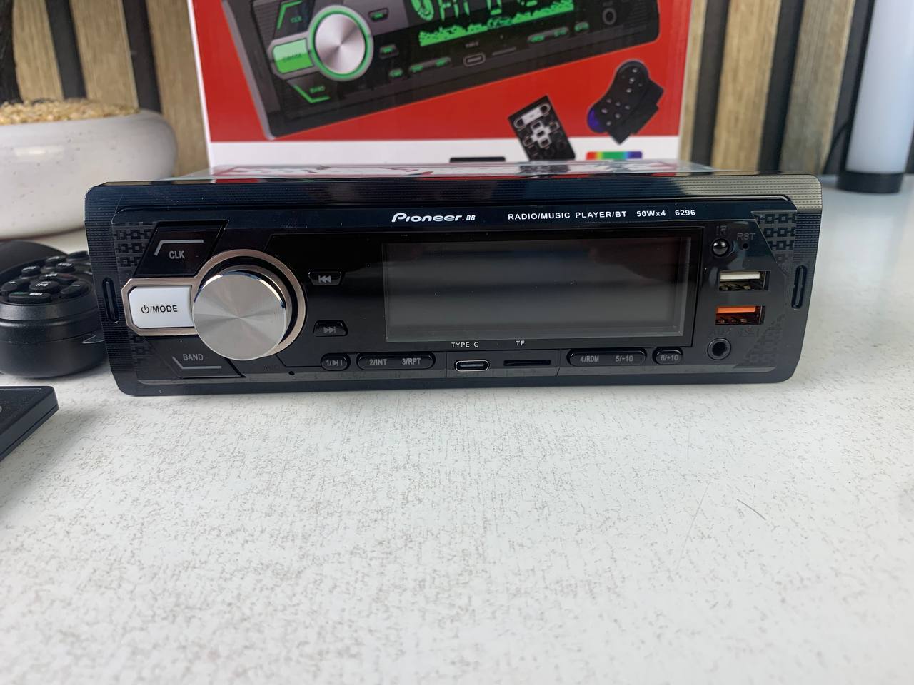 Pioneer-6296BT-FM-Receiver-MP3-Player-pour-Voitures-جهاز-راديو-سيارة-بايونير-الذكي-مع-بلوتوث-وإضاءة.png