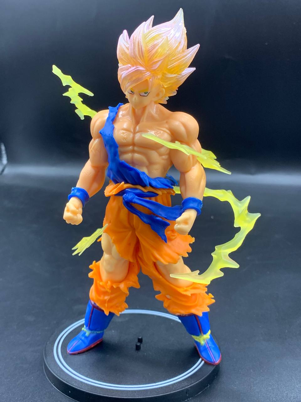 Figurine Son Goku Super Saiyan تنزوت