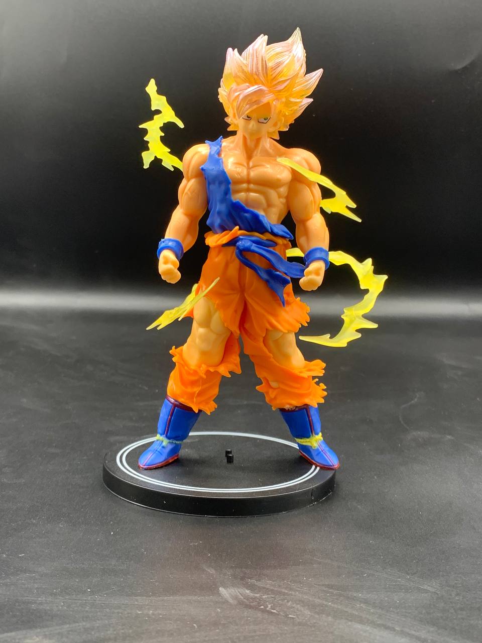 Figurine Son Goku Super Saiyan تنزوت