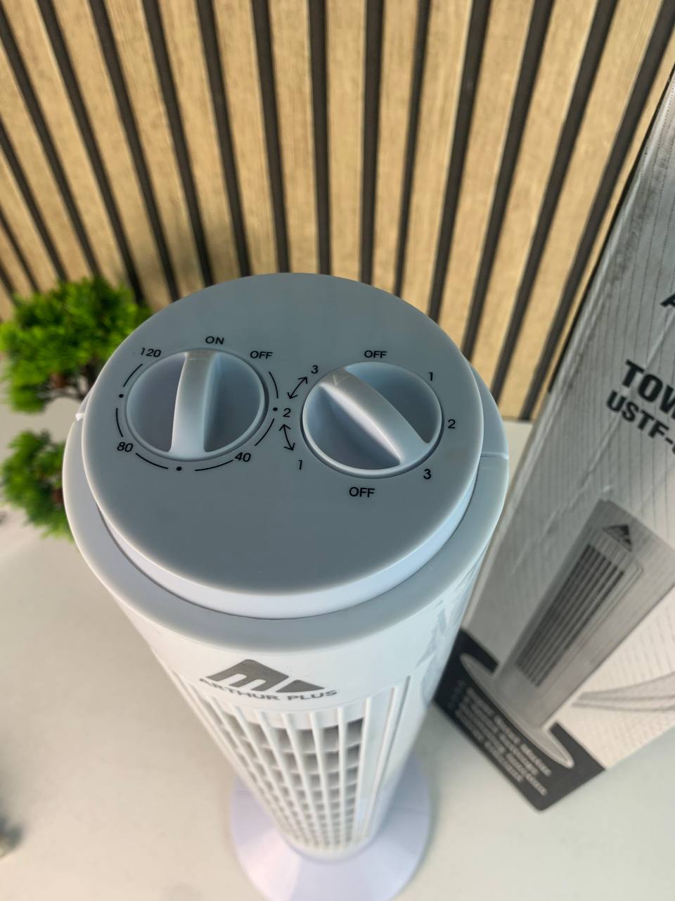 Arthur-Plus-29-Tower-Fan-USTF-09-مروحة-برج-آرثر-بلس-29-بوصة-فائقة-الهدوء.png