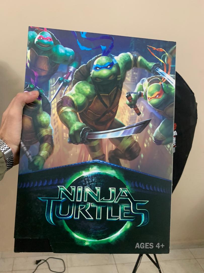 Figurine-G-ante-Tortues-Ninja-30-cm-en-PVC.png