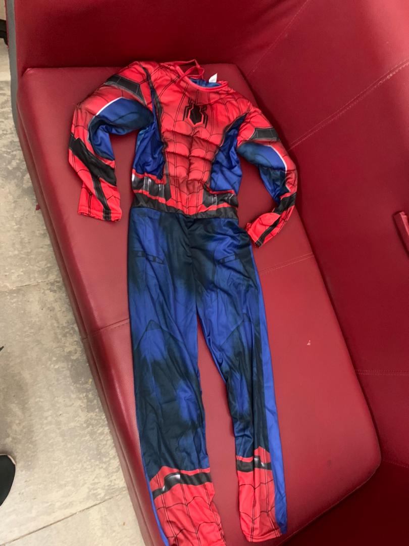 Tenue-de-Deguisement-Spiderman-Pour-Enfants.png