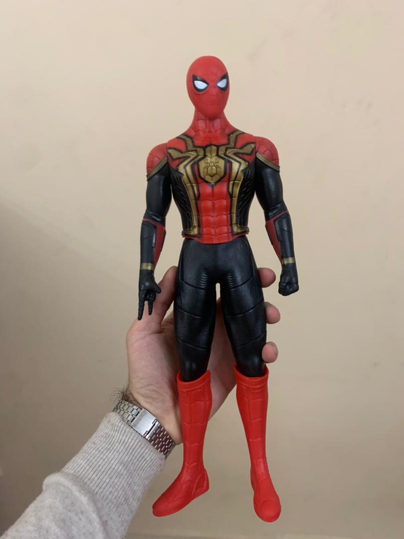 Figurine-G-ante-Spider-Man-30-cm-en-PVC-Le-Super-H-ros-Mythique-Collectionner.png