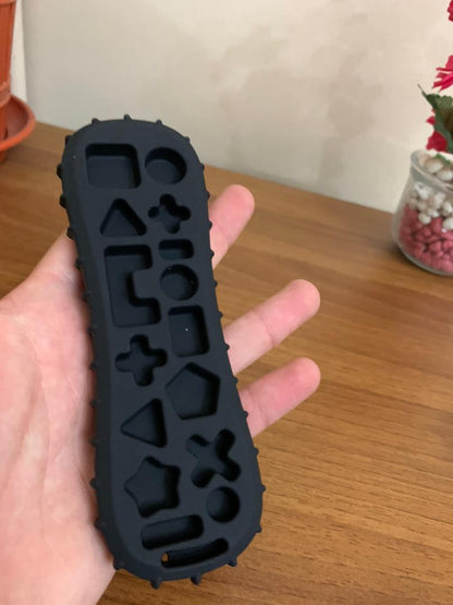 Anneau-de-dentition-en-Silicone-en-forme-de-t-l-commande-عضاضة-اطفال-من-سيليكون-على-شكل-جهاز-تحكم.png