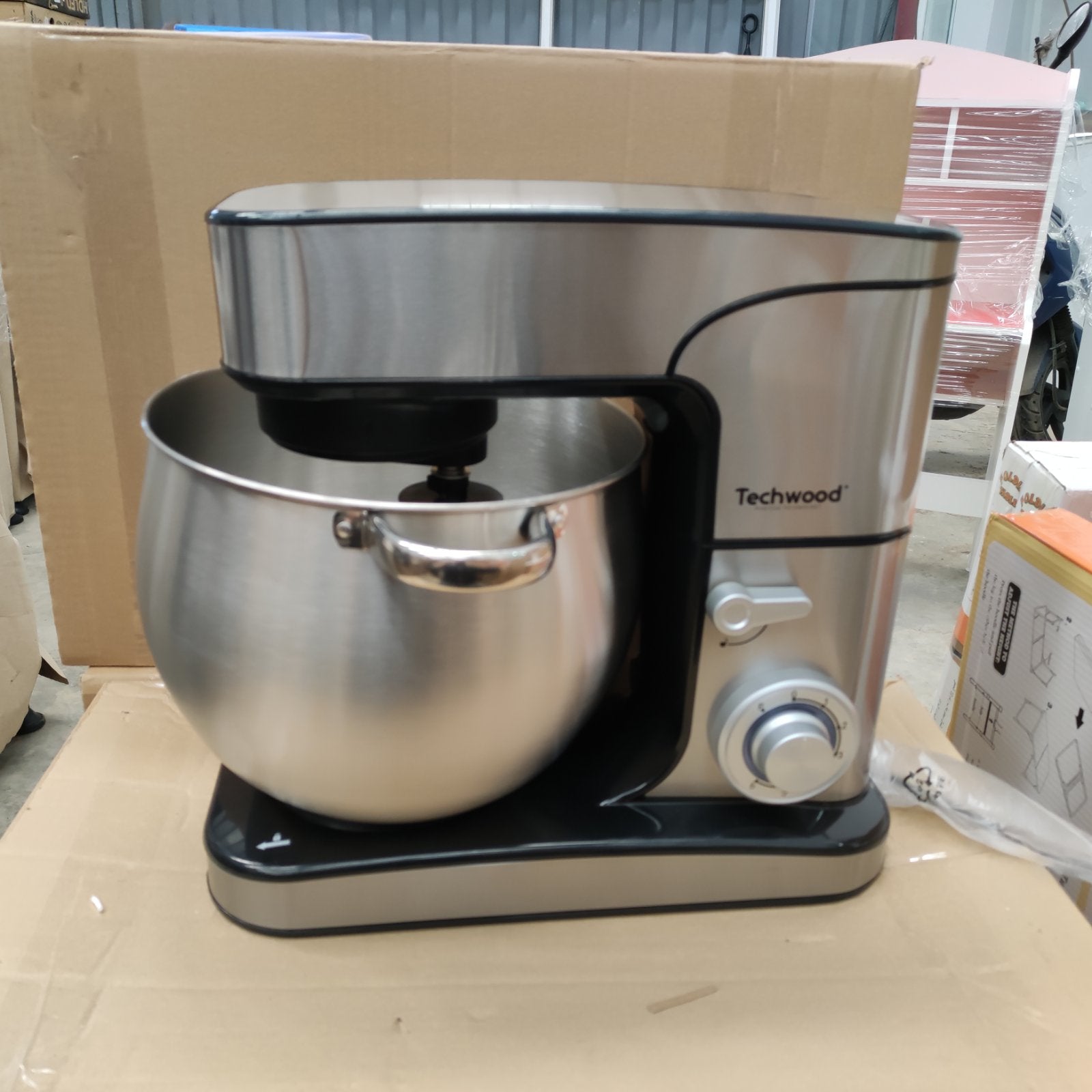 Techwood Robot Pétrin Professionel 12L 2000W TRO-1226 تنزوت