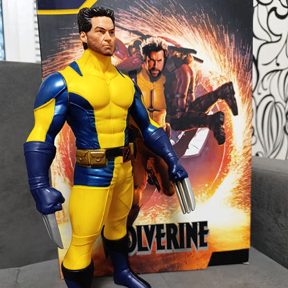 Wolverine-Figurine-G-ant-30cm-en-PVC.png